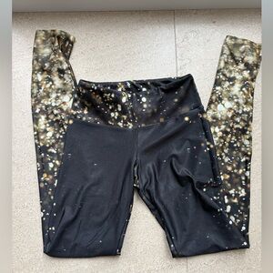 Goldsheep Black and Gold Sparkle Leggings XS; excellent condition